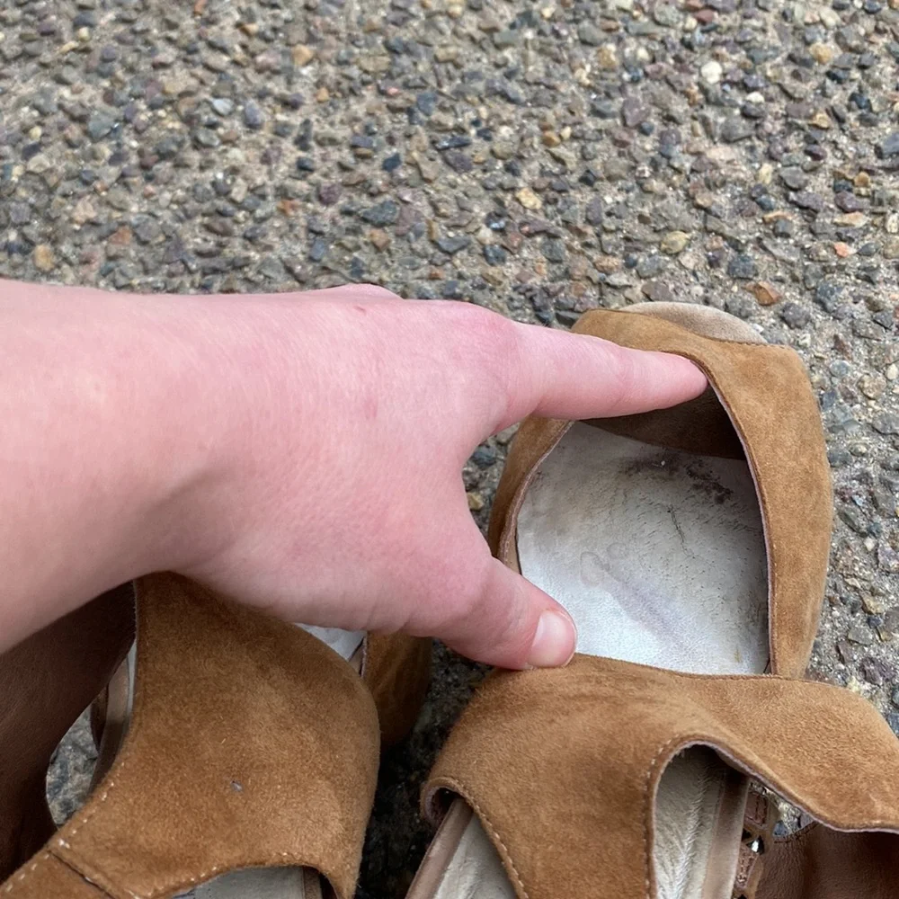 Jeffrey Campbell Chunky Heeled Shoes Tan Suede “Umeko” Buckle Detail 7.5 - Picture 8 of 9